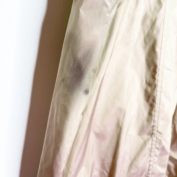 COLE HAAN Water-Resistant Packable Hooded Anorak  - Picture 9 of 9